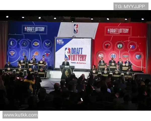 2020年8月19日火箭对雷霆精彩直播回顾与赛后分析