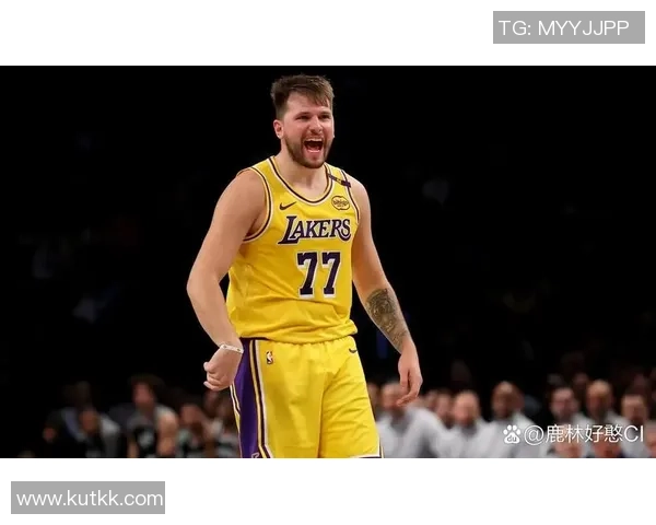 湖人对决森林狼精彩直播回顾及赛前分析12月15号赛事亮点解析