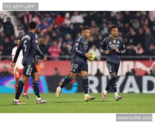 拉胖回怼老佛爷：巴萨从未贿赂裁判！皇马屡受照料+上轮2球该无效